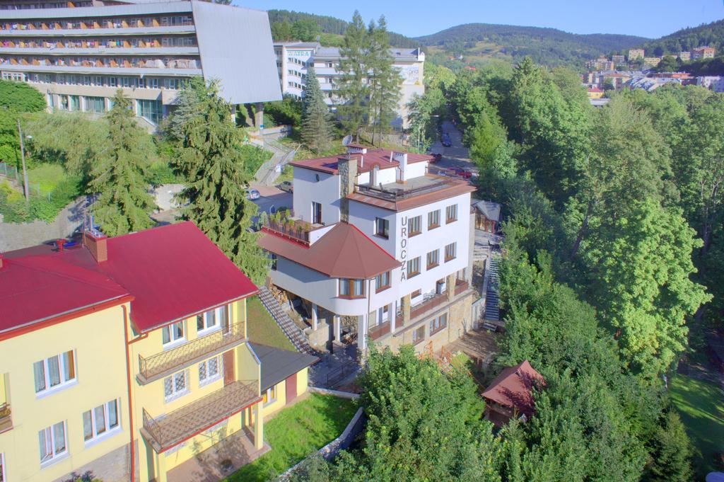 Urocza Art Pensjonat Krynica-Zdrój Esterno foto