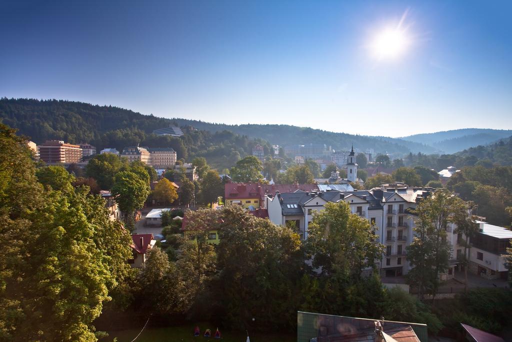 Urocza Art Pensjonat Krynica-Zdrój Esterno foto